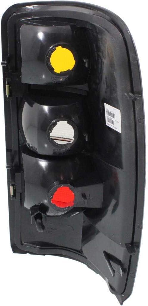 Chevy Tahoe Tail Light 2004 2005 2006 Pair w/Bulbs O995