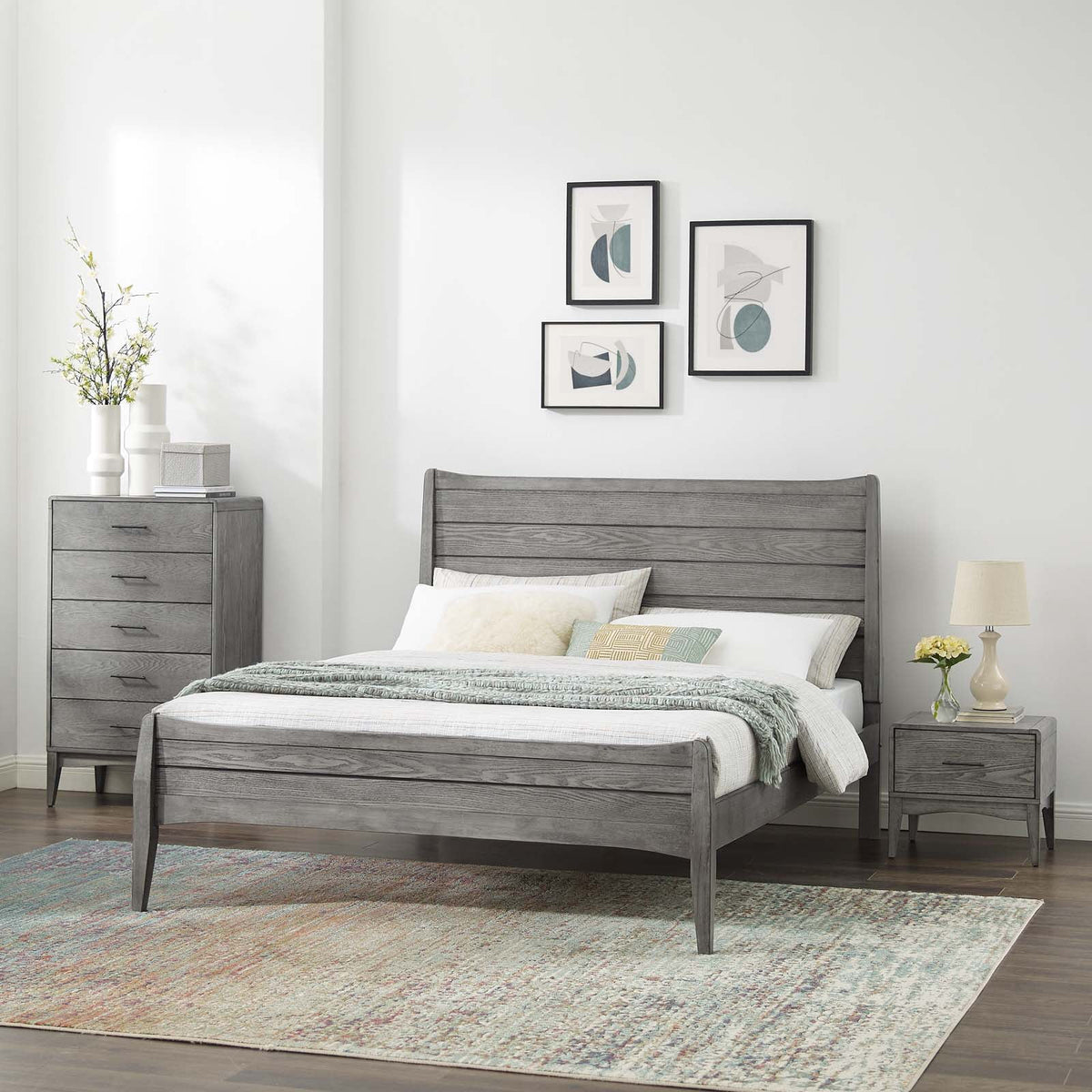 King Size Grey Wood Platform Bed Chest Nightstand Set W450
