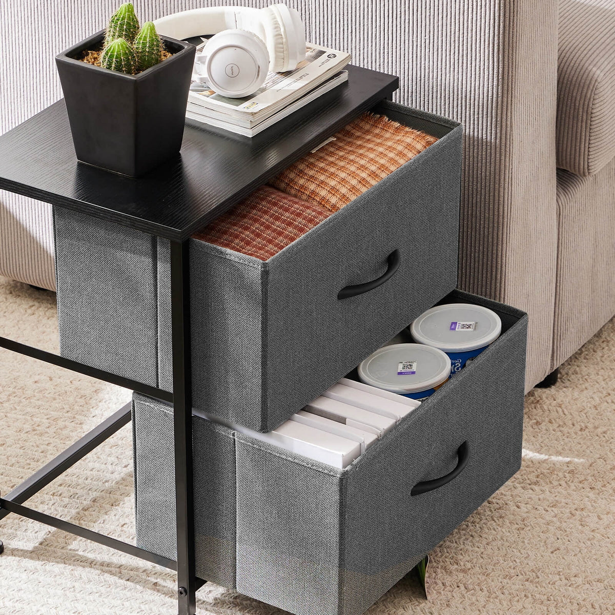 Wood Nightstand with 2 Drawers P102
