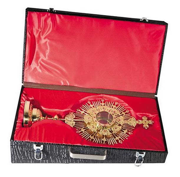 Monstrance with Case X2197