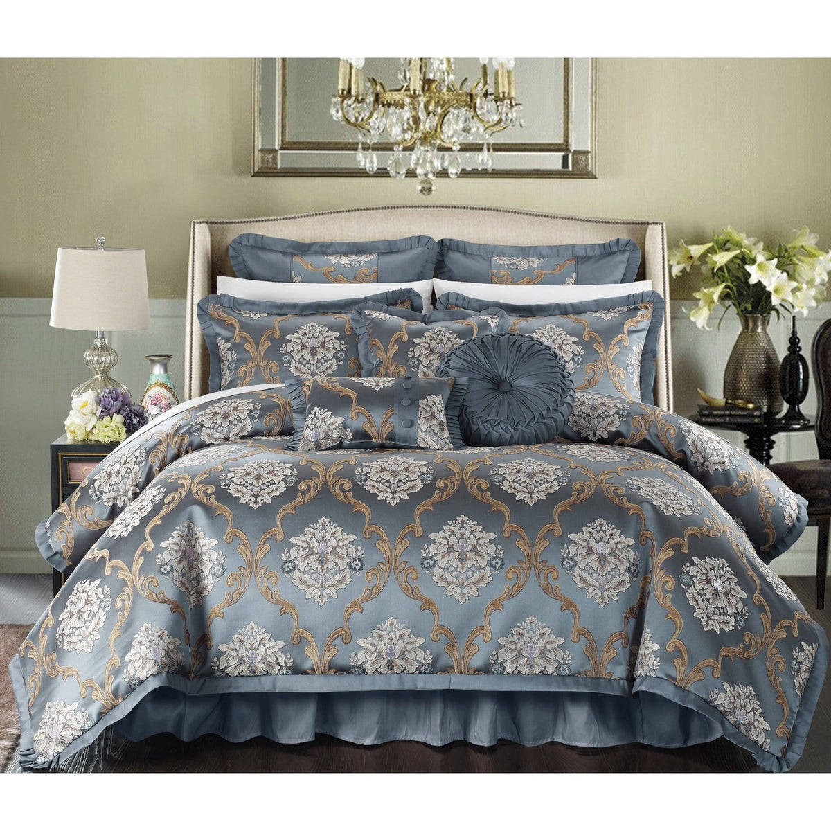 Blue Queen 9-Piece Comforter Set R1643