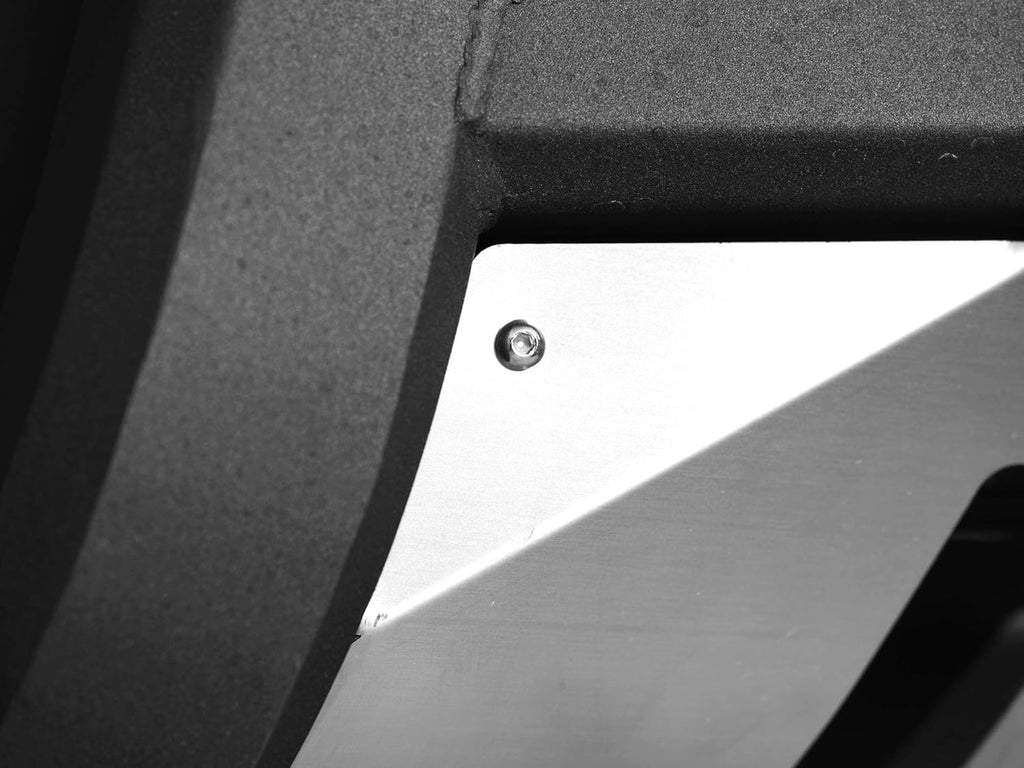 Matte Black Bull Bar with Aluminum Skid Plate I4048